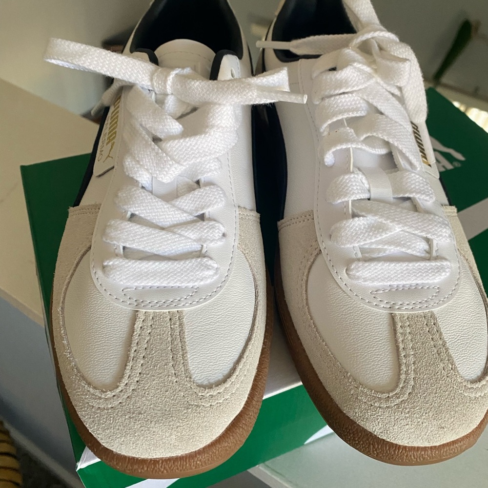 Puma White and Tan Athletic Shoes